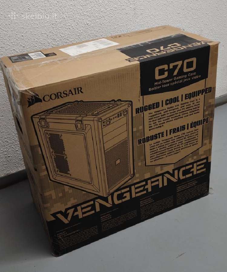 Corsair Vengeance C70 Mid-tower Gaming Case