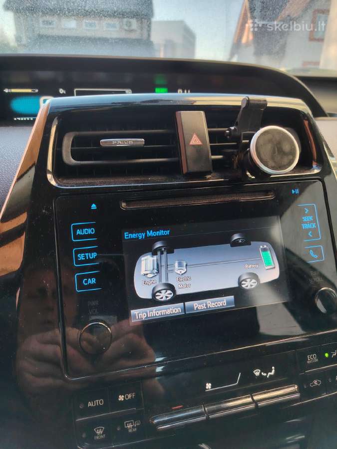 Tojota prius