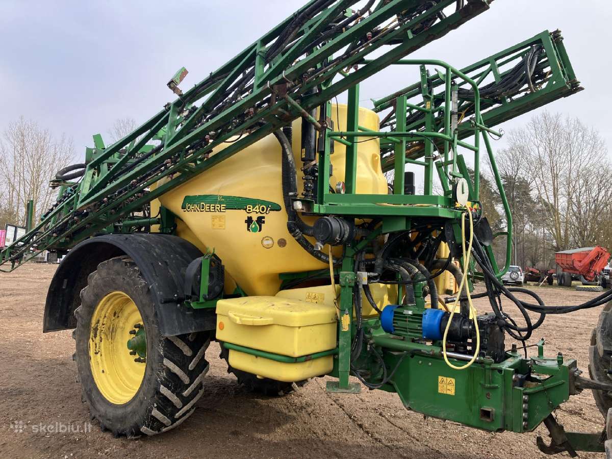 Purkštuvas John Deere 840i