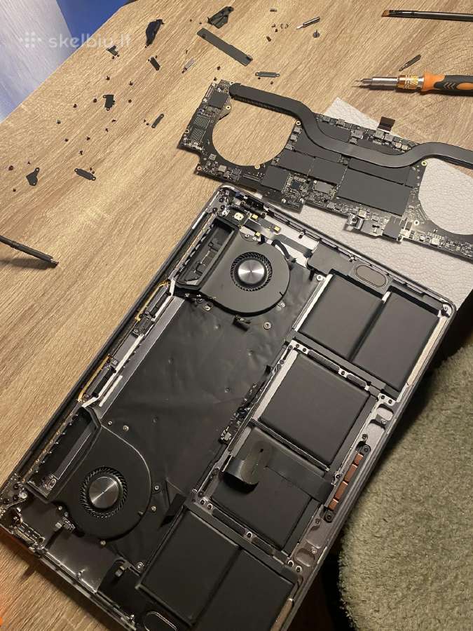 MacBook Retina ekranas 13, 14, 15,16 - nuotraukos Nr. 3
