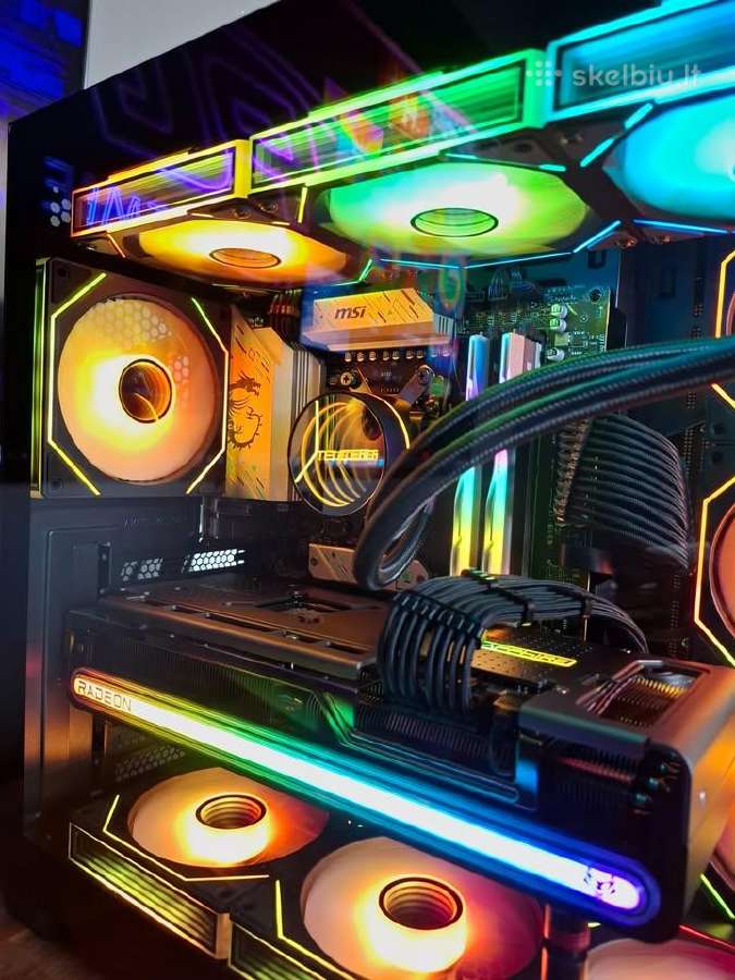 Rx 7800 XT , R5 7500f, 32gb Ddr5, 1tb Nvm