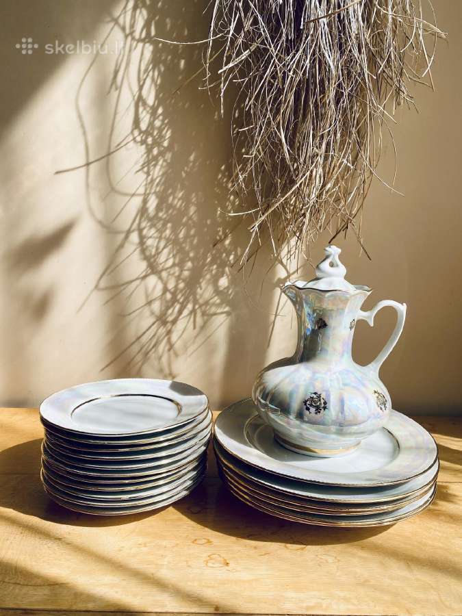 Porcelaininės lėkštės