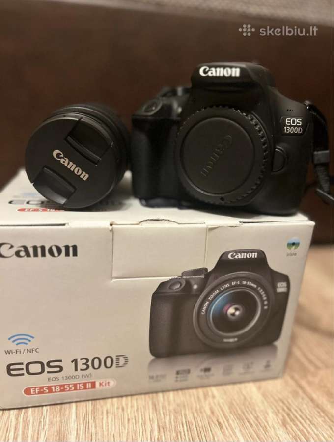 Canon EOS 1300d fotoaparatas.