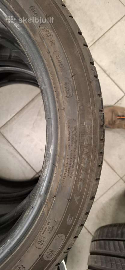 Vasarinės Michelin Primacy 3 padangos 245/40 R19