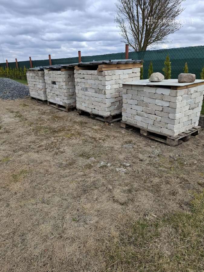 Plytos