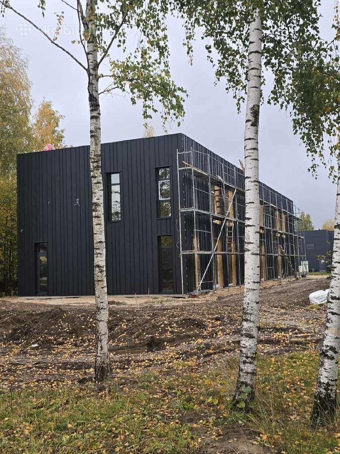 Parduodu devetus pastolius 450-500m2