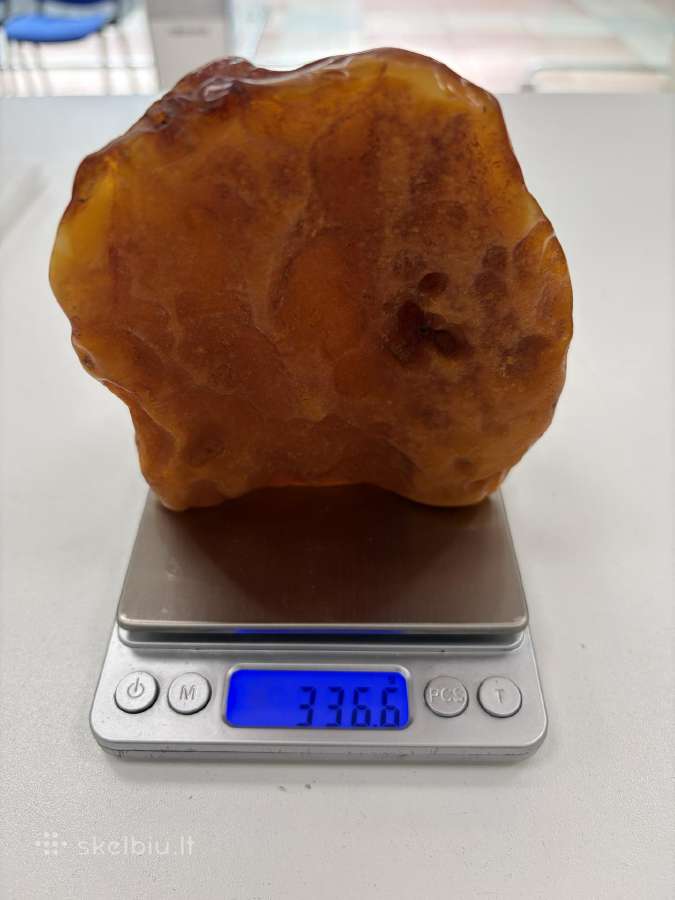 Gintaro grynuolis svoris 336g. Kaina 1000 Eur - nuotraukos Nr. 2