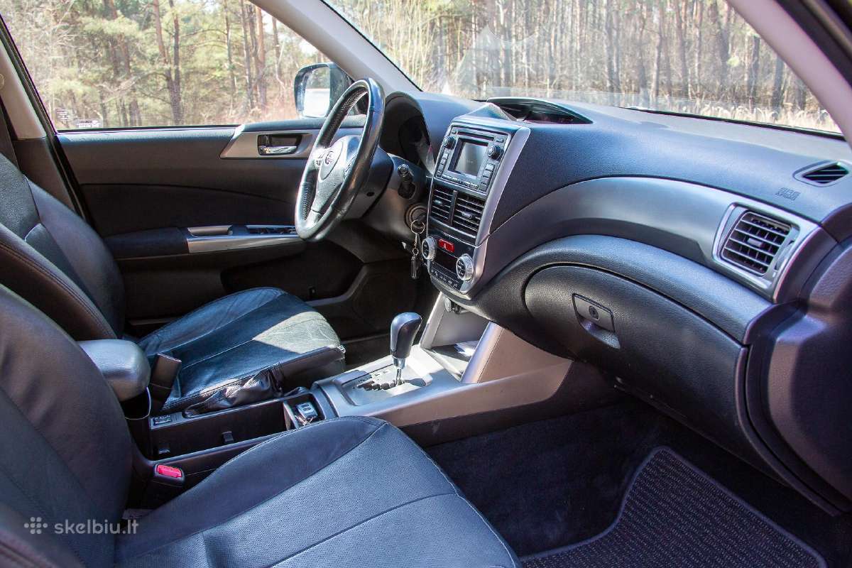 Subaru Forester 2.5 Cvt 4wd (2013) - nuotraukos Nr. 13
