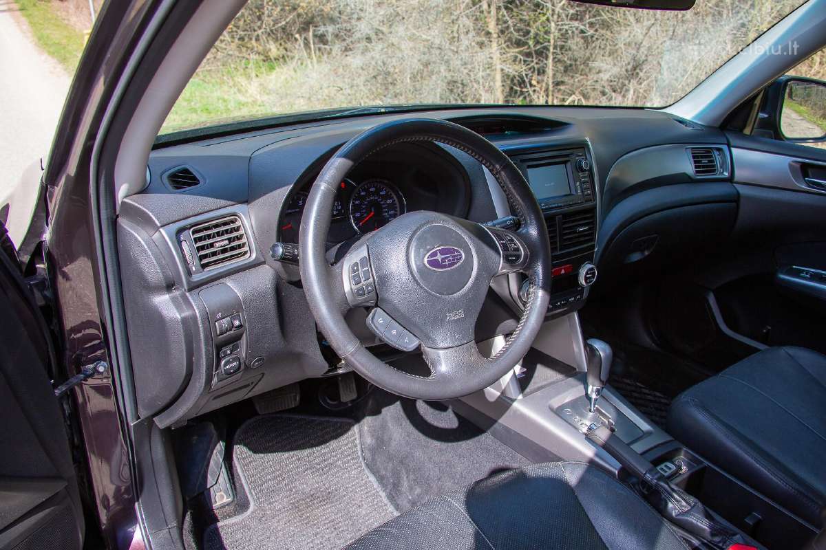 Subaru Forester 2.5 Cvt 4wd (2013) - nuotraukos Nr. 12