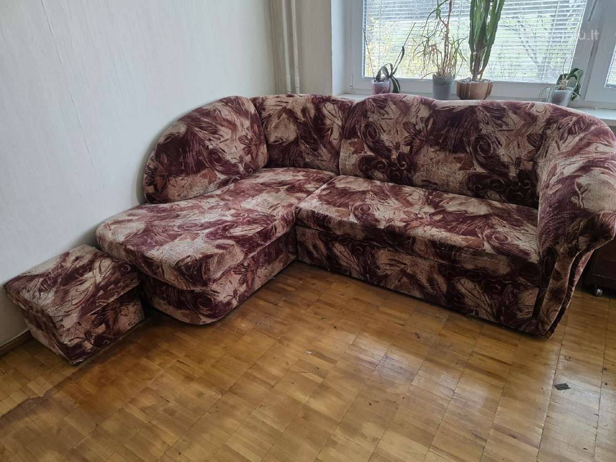 Dovanojame baldus
