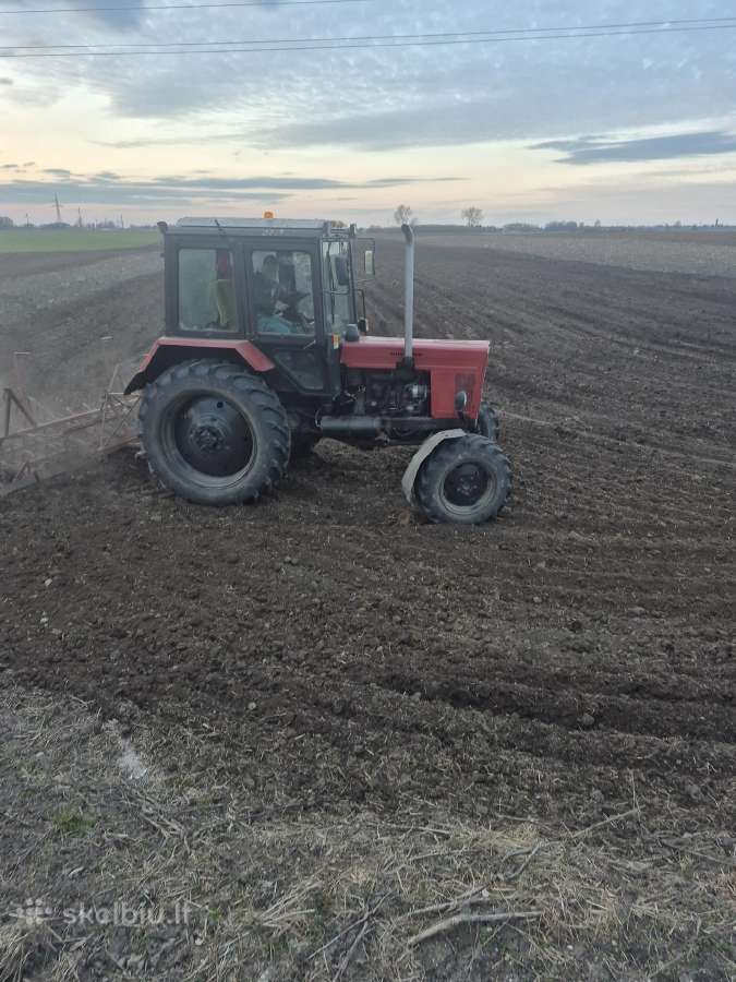 Parduodu traktoriu mtz 572
