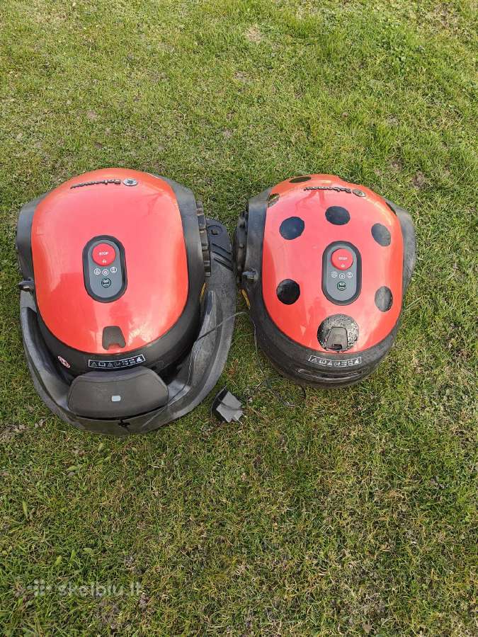 Kompaktiški vejos robotai Robomow Rx12u