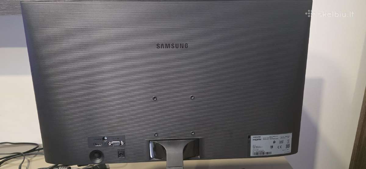 Parduodamas Samsung Monitorius