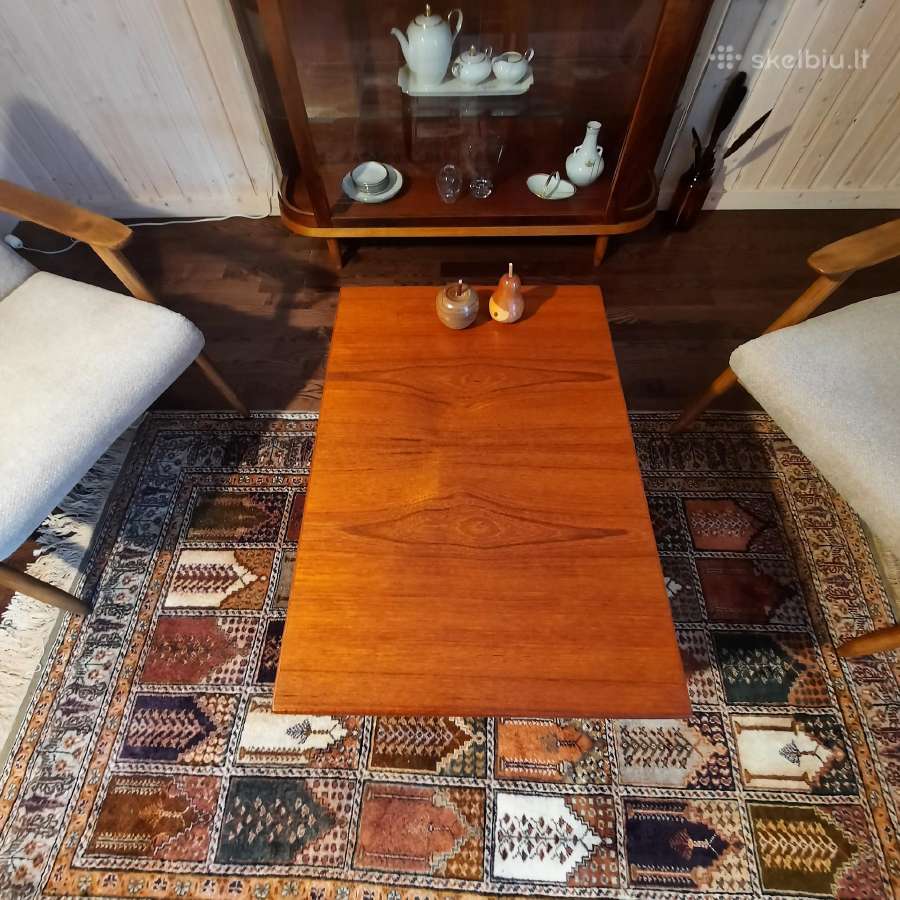 Mid century tikmedžio staliukas - nuotraukos Nr. 2