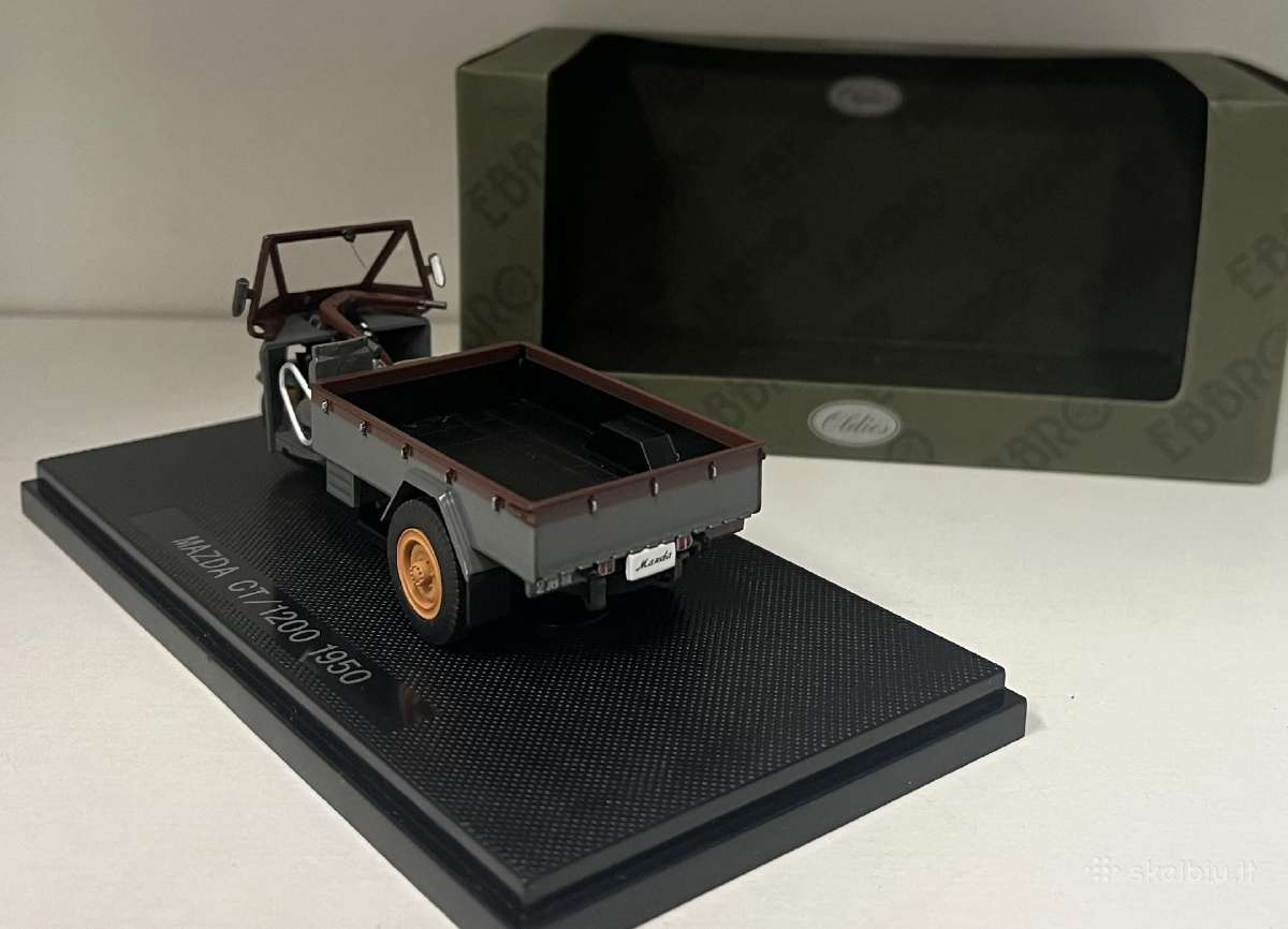 Kolekciniai modeliukai-mazda Ct-1200 - nuotraukos Nr. 3