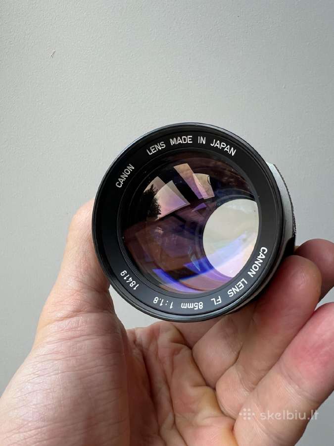 Canon fl 85mm f 1.8 objektyvas