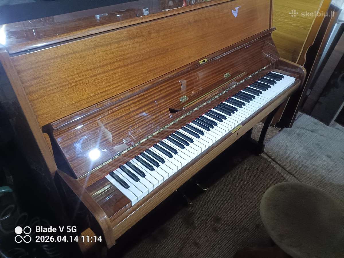 Parduodu pianiną Rionish.