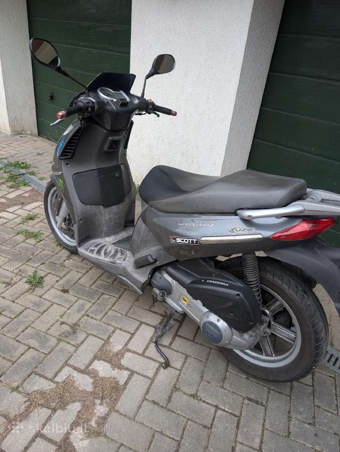 Aprilia Sportcity 250 motoroleris, scooter - nuotraukos Nr. 4