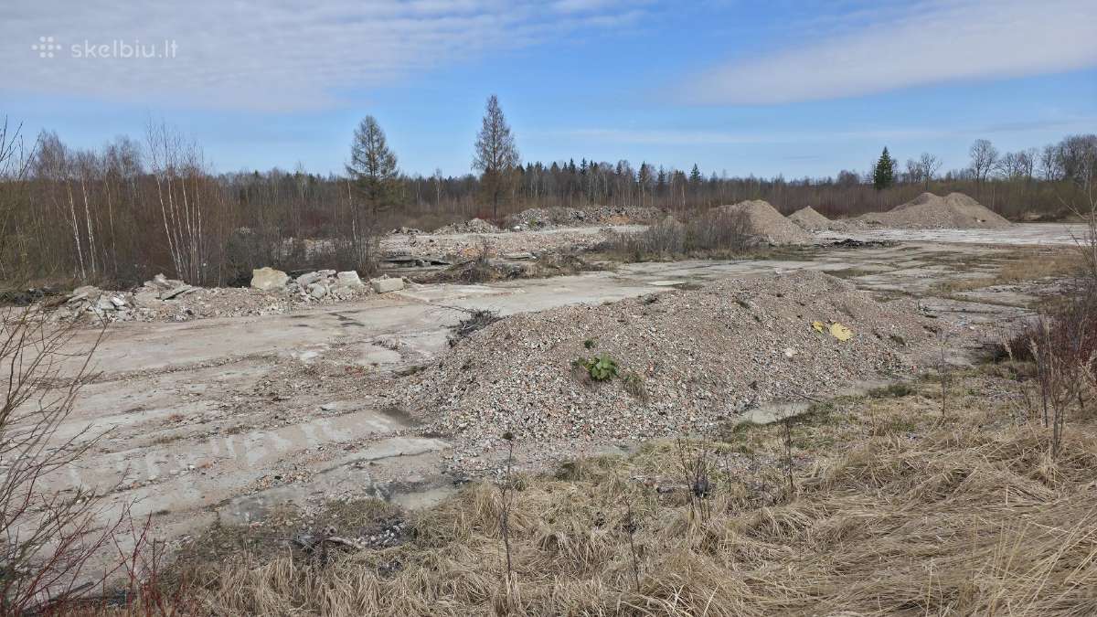 8 ha sklypas veiklai su dalinai betono danga. - nuotraukos Nr. 9