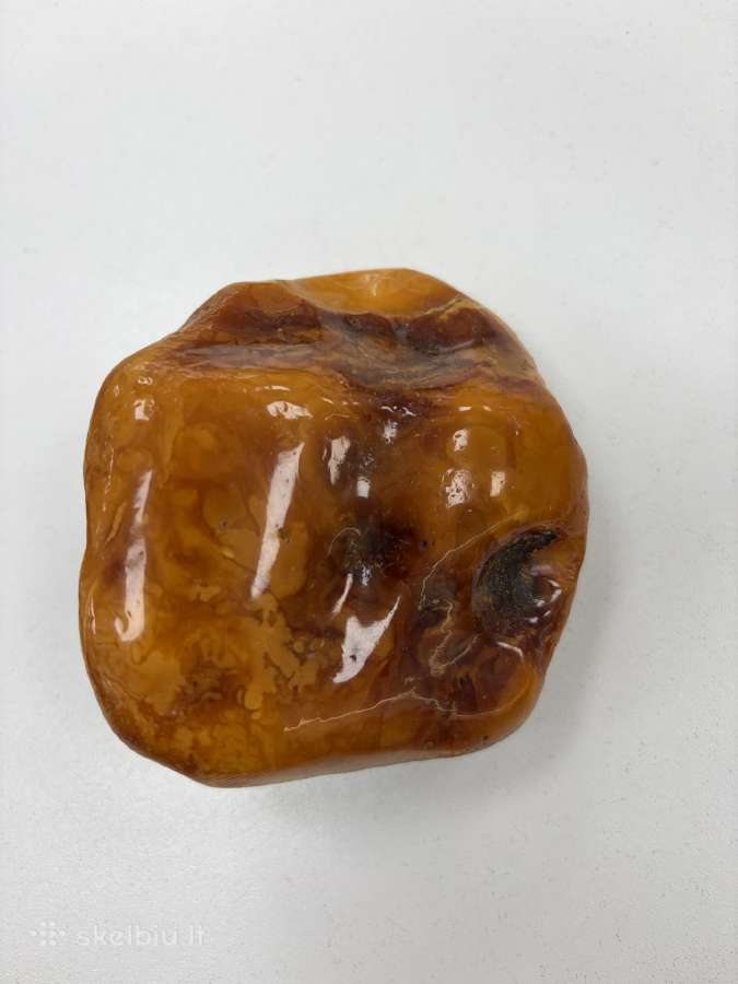Gintaro grynuolis svoris 174g. Kaina 650 Eur - nuotraukos Nr. 3