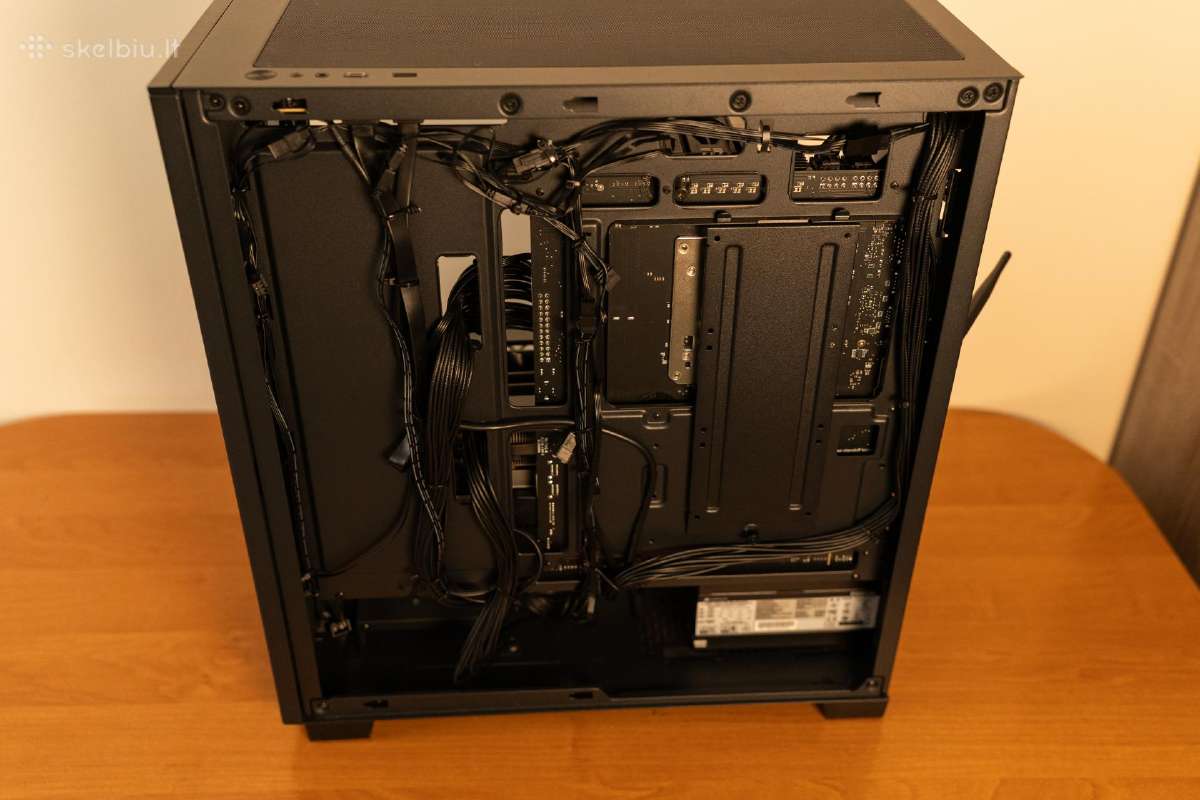 Galingas Pc: Ryzen 7 7800x3d / Rx 9070 XT / 32gb - nuotraukos Nr. 7