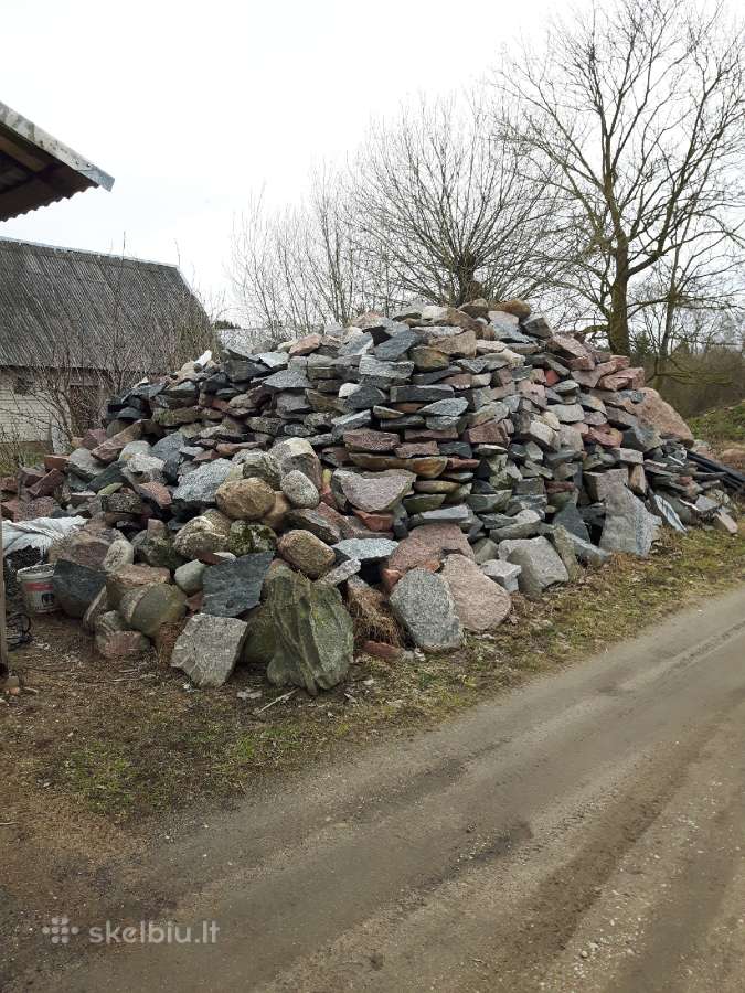 Skalditi lauko akmenys - nuotraukos Nr. 2