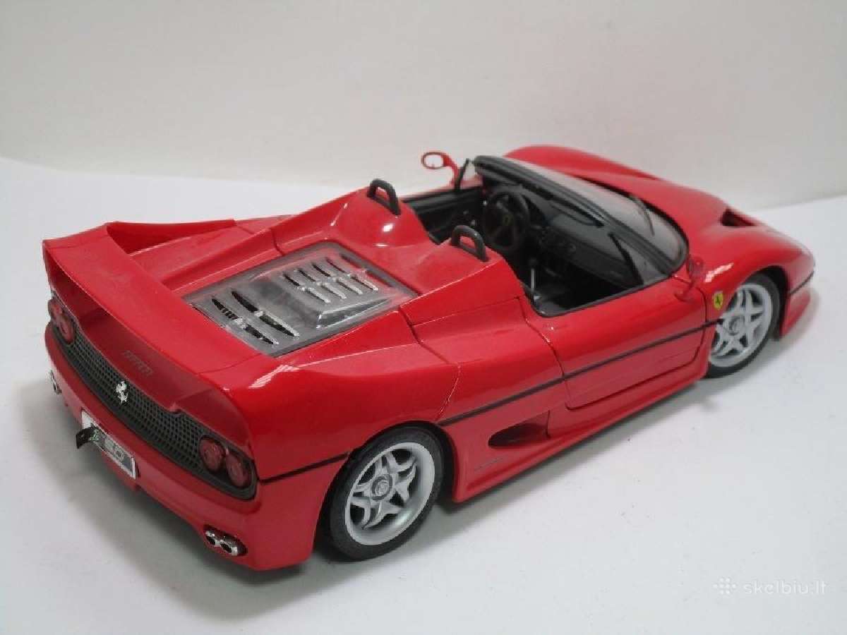 Modeliukas Ferrari F50 1:18 maisto modelis - nuotraukos Nr. 3