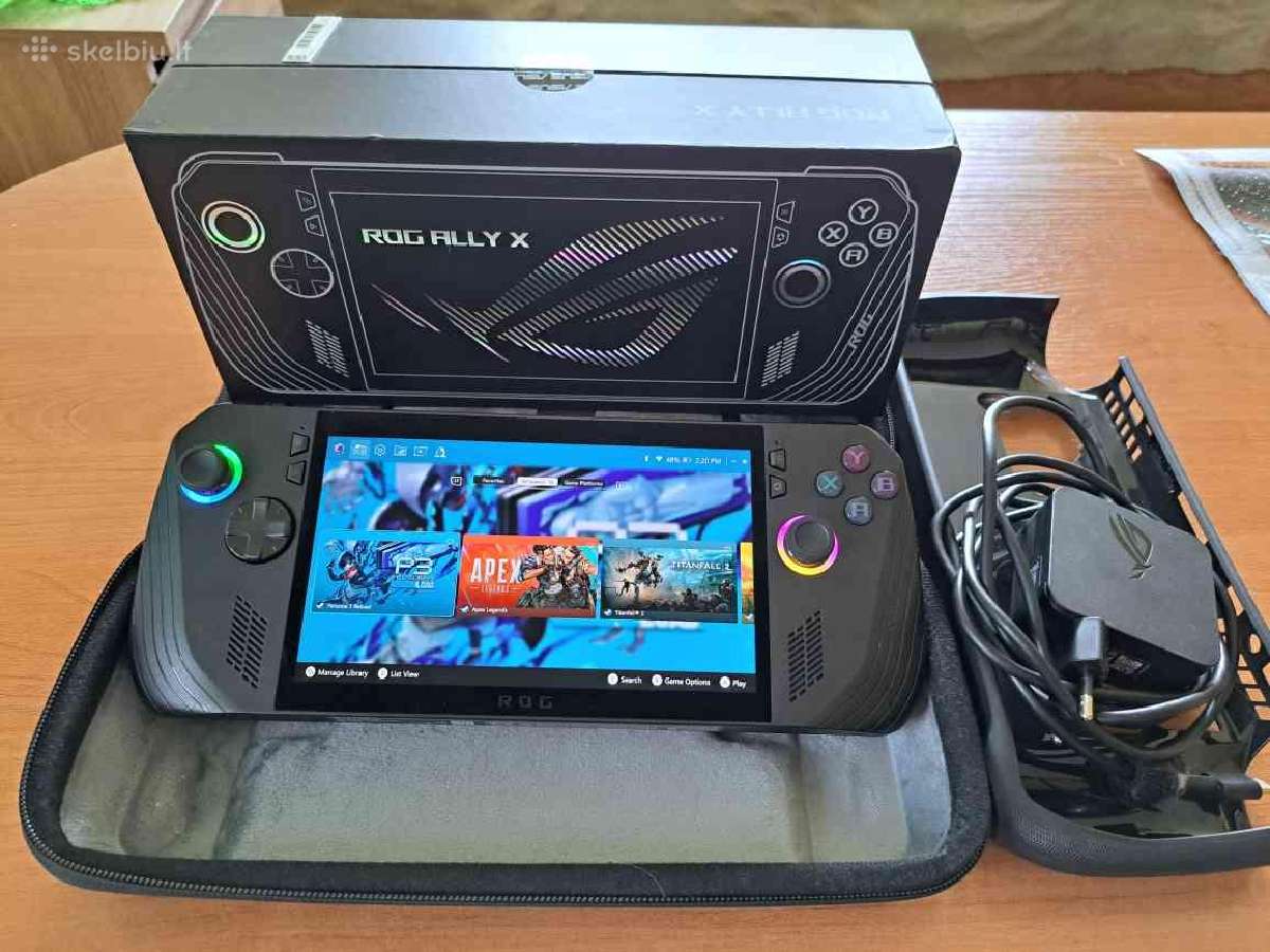 Asus Rog Ally X su dėklais