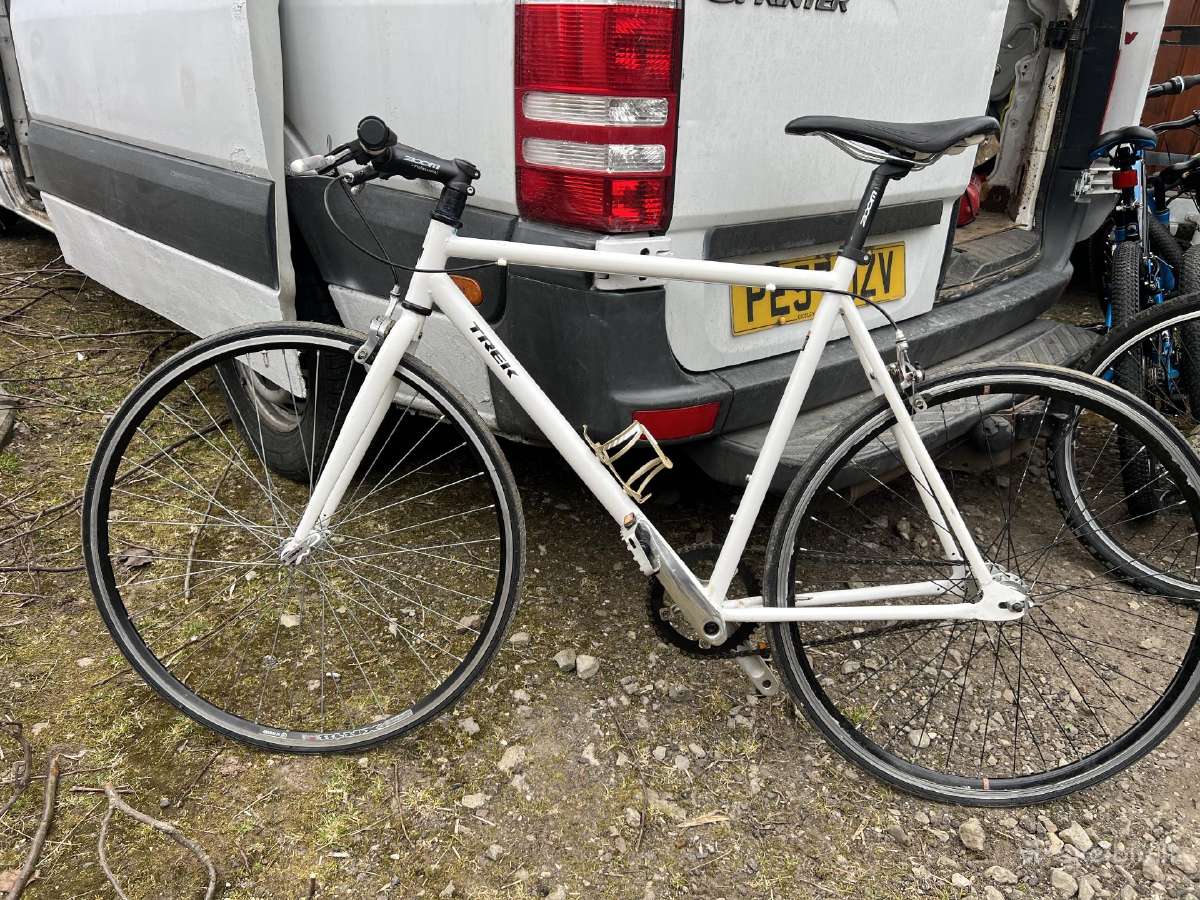 Trek sportinis dvyratis