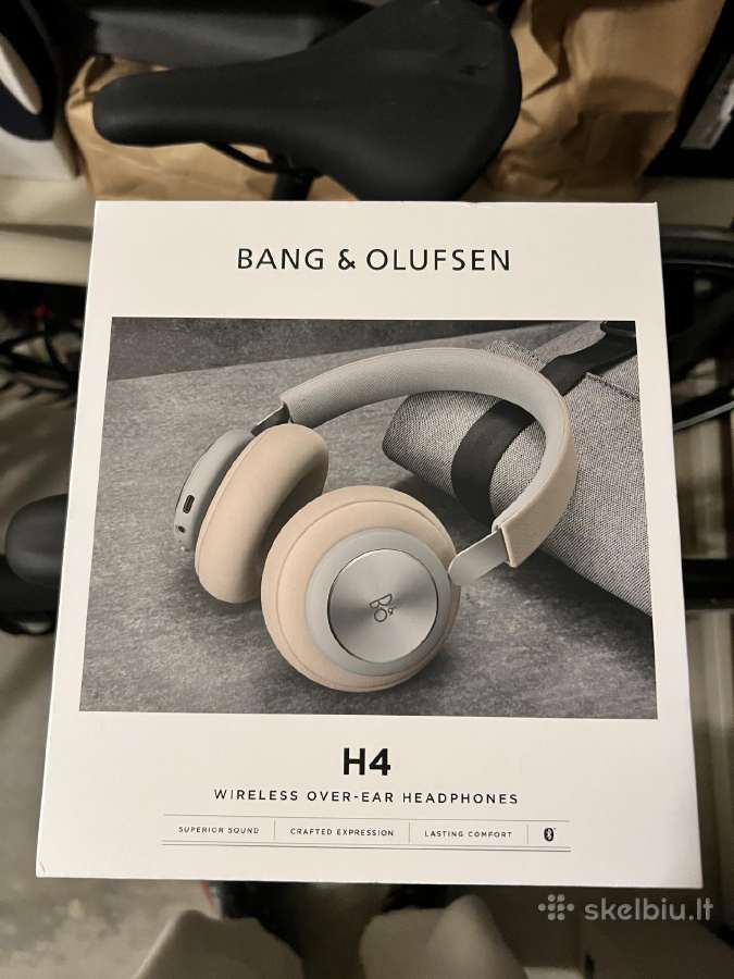 Bang & Olufsen H4 2nd Gen