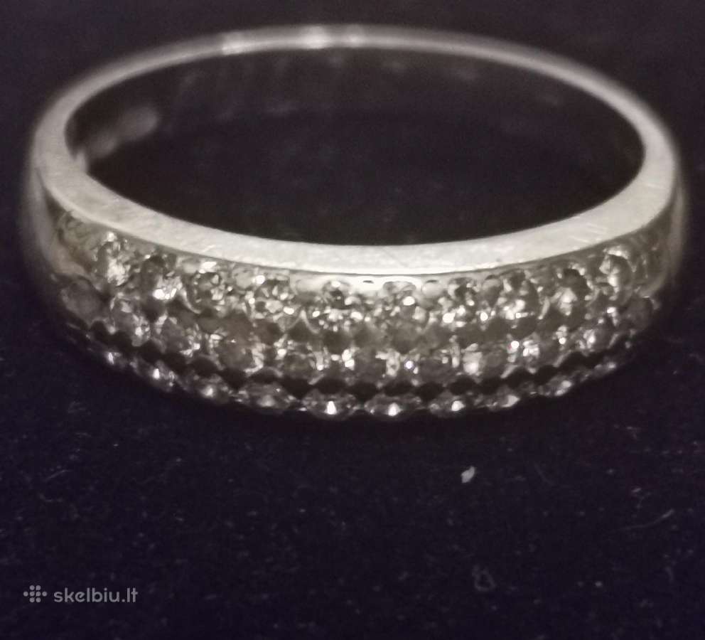 750 pr auksas su 0.51 ct briliantais