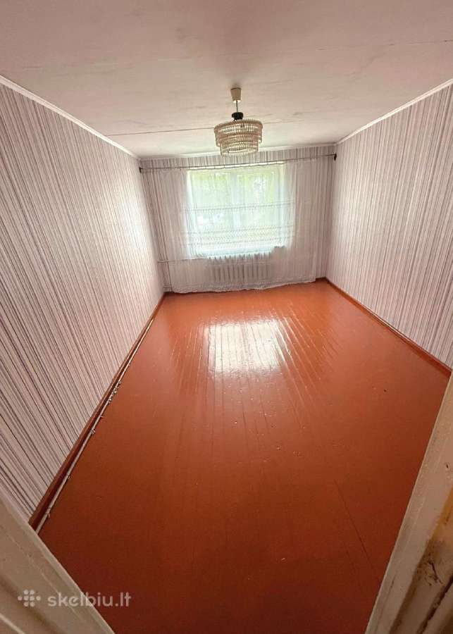 3 kambarių Butas su ūkiniais pastatais ir garažu - nuotraukos Nr. 4