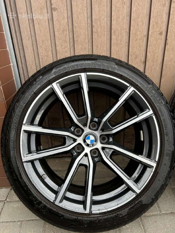Originalūs apynauji Bmw ratlankiai su padangomis