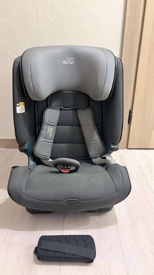 Britax Romer Advansafix į size kėdutė su isofix