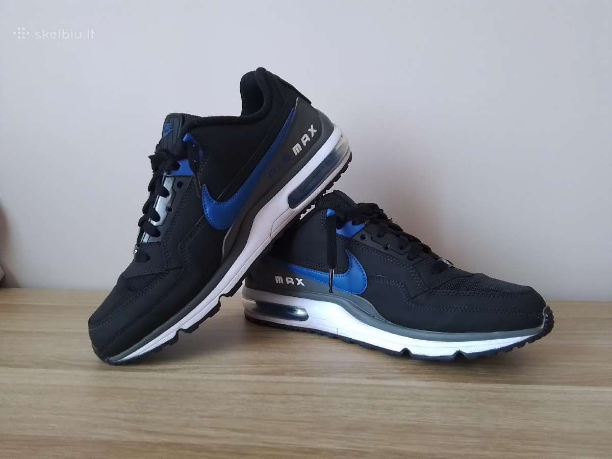Vyr.batai Nike