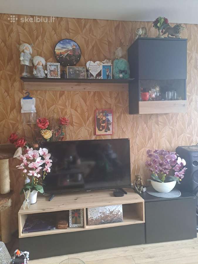 Parduodu sekciją