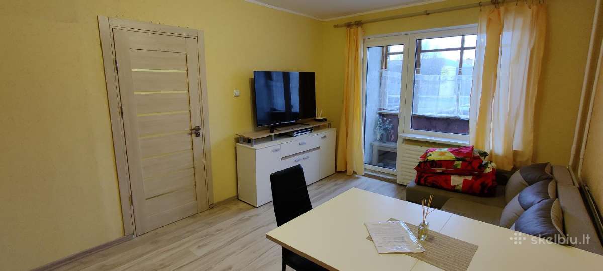 Parduodamas 2 kambarių butas Mokoluose