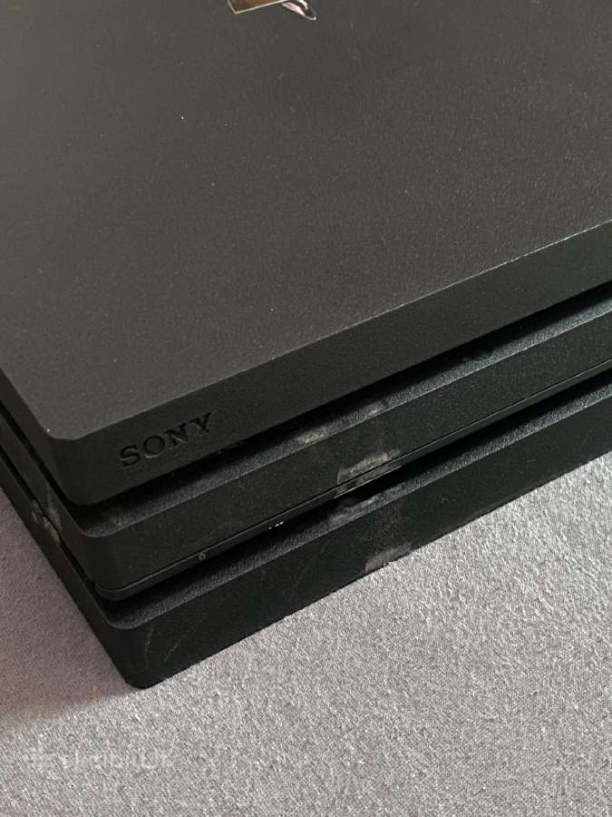 Ps4 Pro 1tb + 2 pulteliai, pilnai veikiantis - nuotraukos Nr. 7