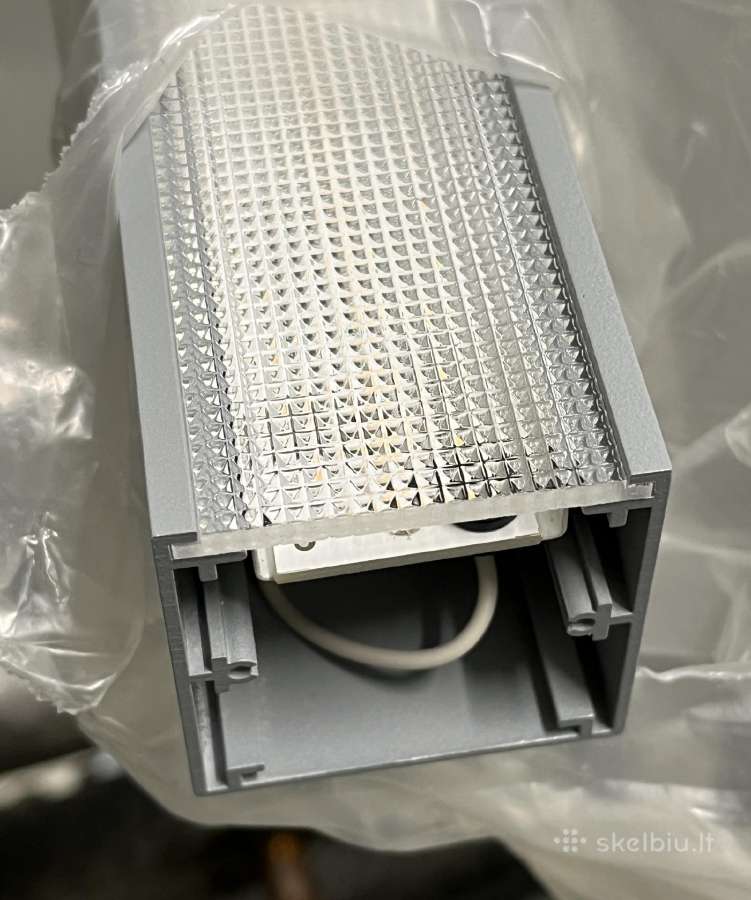 Nauji Pxf Lighting VIP Mini LED Sviestuvai - nuotraukos Nr. 2
