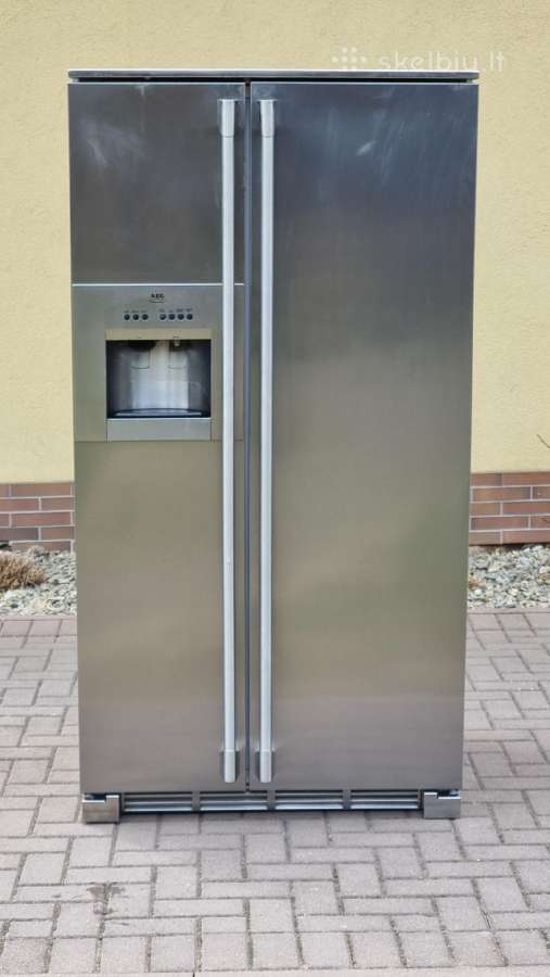 Dviduris Aeg šaldytuvas 90,5 cm. pločio