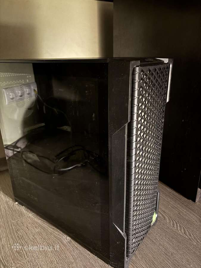 Parduodu žaidimų kompiuterį Asus 6700xt 32 GB RAM