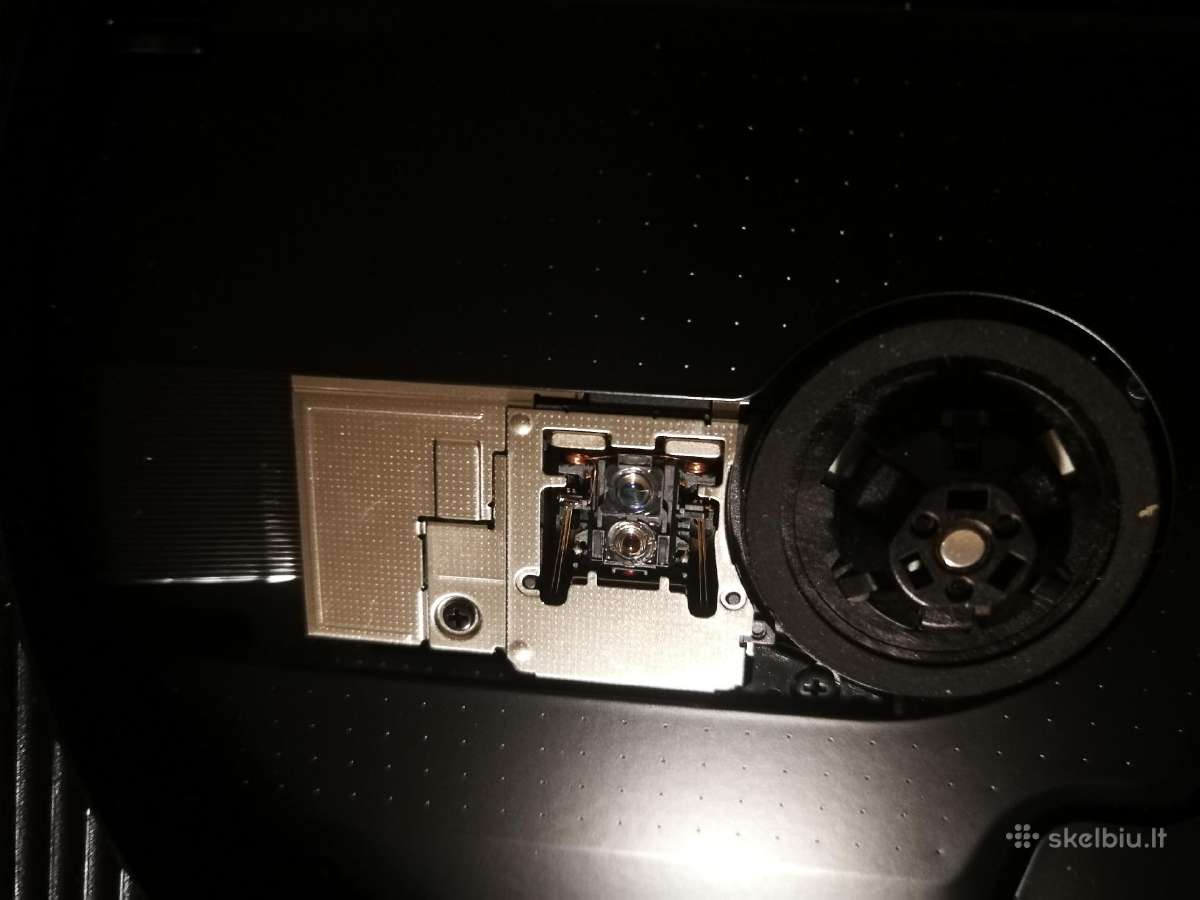 Žaidimų konsolė PS3 + žaidimai - nuotraukos Nr. 7