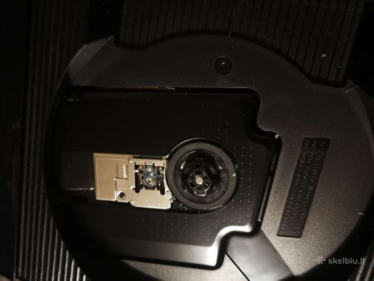 Žaidimų konsolė PS3 + žaidimai - nuotraukos Nr. 8