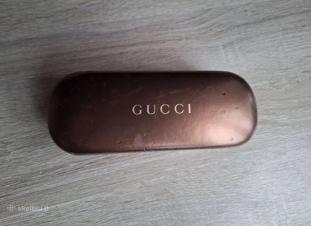 Gucci akinių dėklas