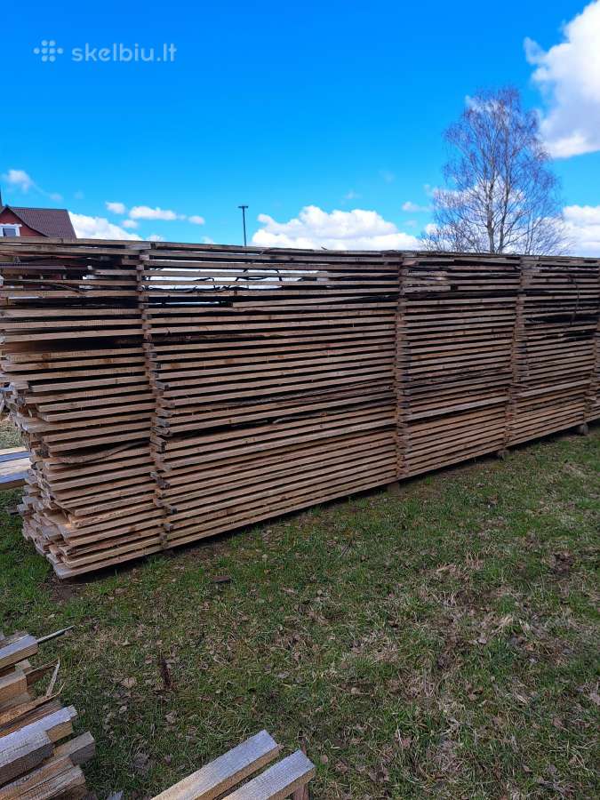 Parduodama statybinė mediena