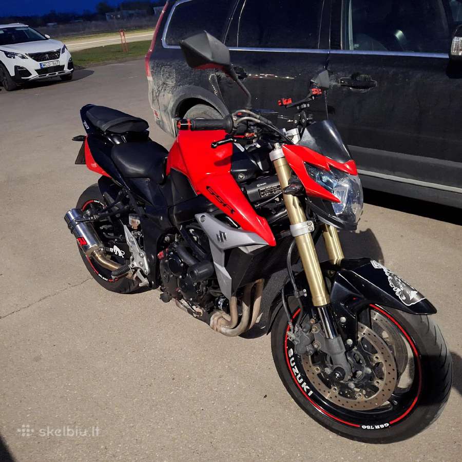 Parduodamas Suzuki gsr 750