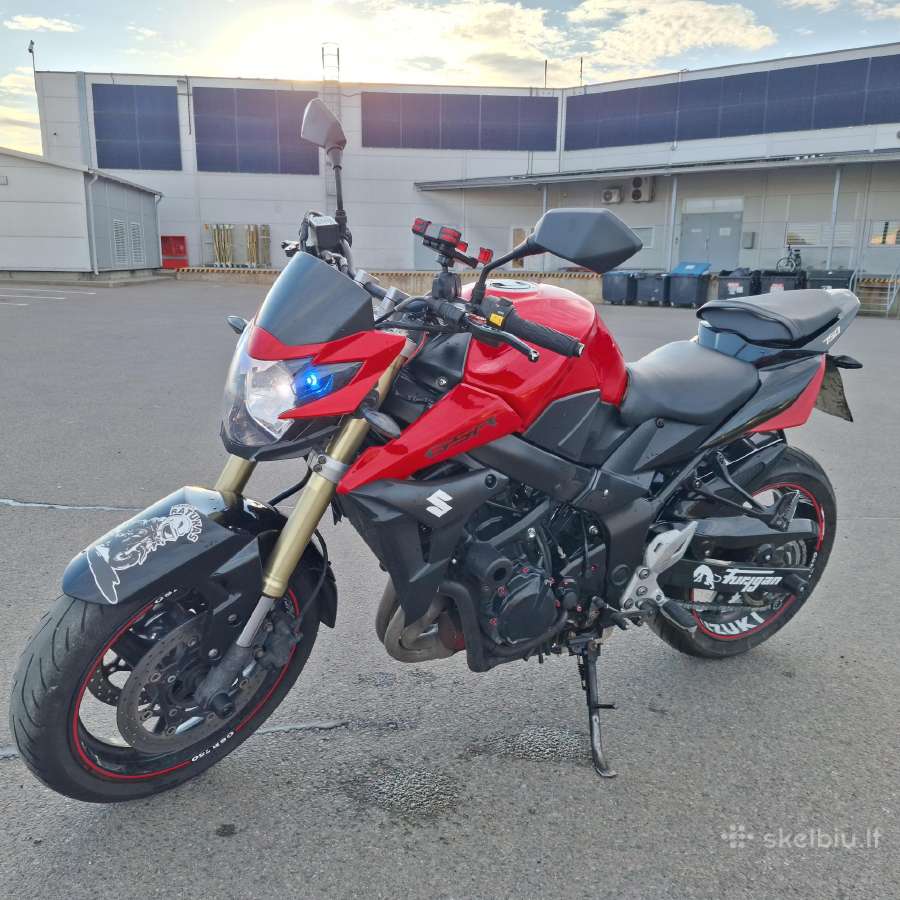 Parduodamas Suzuki gsr 750 - nuotraukos Nr. 4