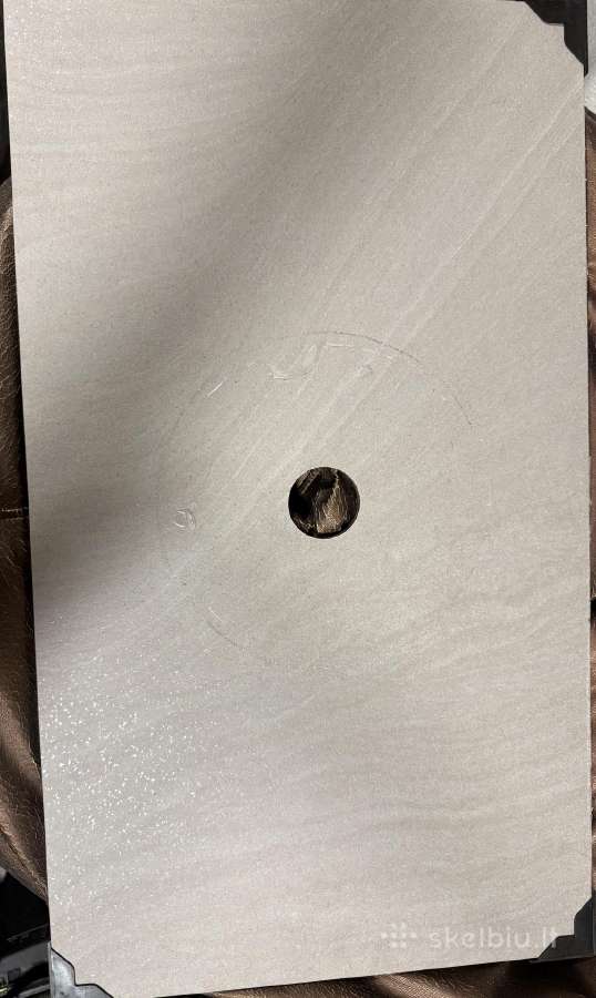 Compact stalviršis vonios kriauklei