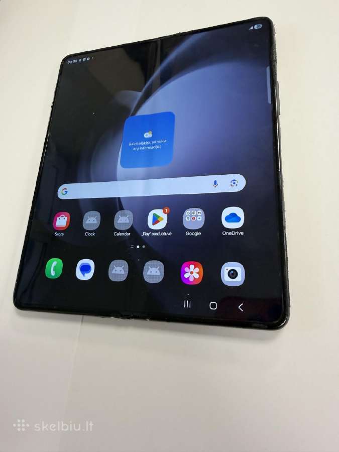 Samsung Galaxy Fold 5 256gb su pakroveju