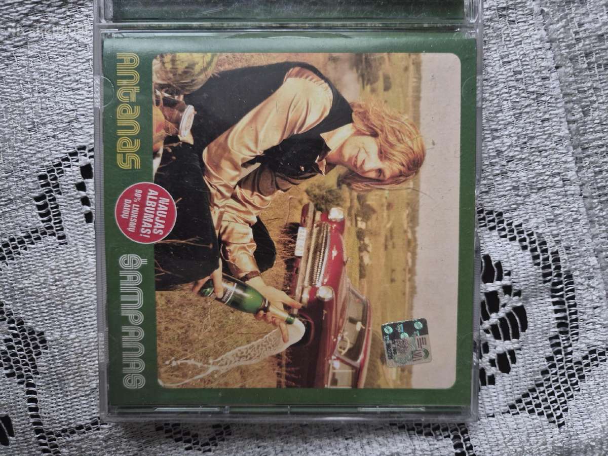 CD ploksteles - nuotraukos Nr. 3